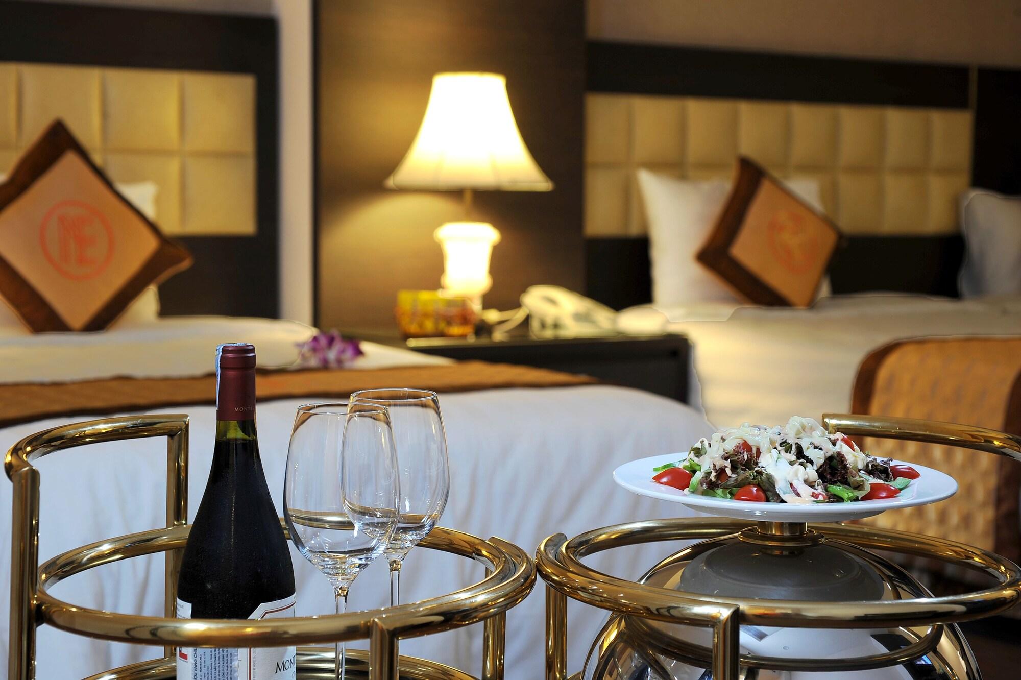 New Era Hotel & Villa Ханой Екстер'єр фото